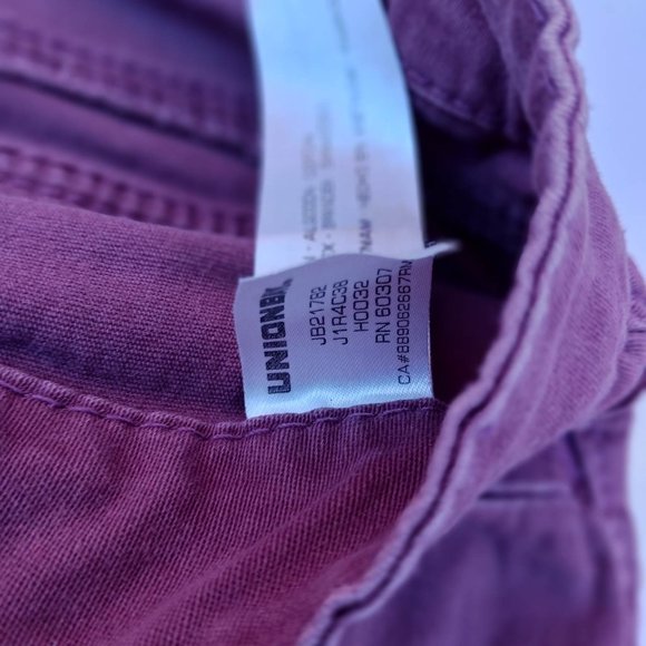 UNIONBAY Size 7 Red Women's Boot Cut Jeans Short - Picture 6 of 9